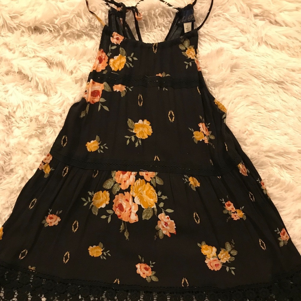 Flower Lacey tunic tank top